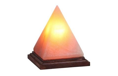 Лампа от хималайска сол с форма пирамида и дървена основа 3 кг