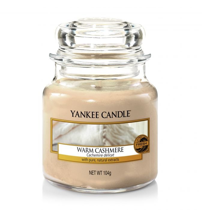 Ароматна свещ в малък буркан Yankee Candle Warm Cashmere