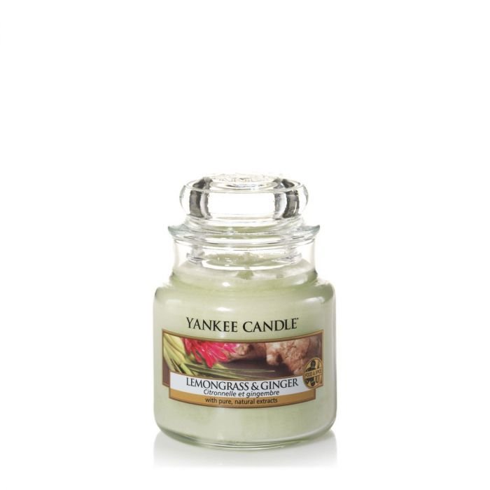 Ароматна свещ в малък буркан Yankee Candle Lemongrass & Ginger