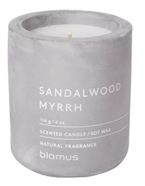 Ароматна свещ Blomus Fraga - аромат Sandalwood Myrrh, S размер