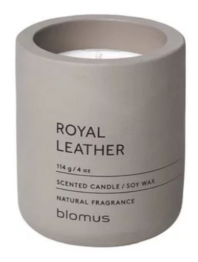  Ароматна свещ Blomus Fraga - аромат Royal Leather, S размер